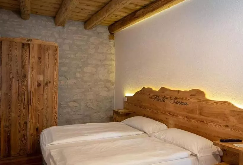 ペンション Locanda Ponte Serra