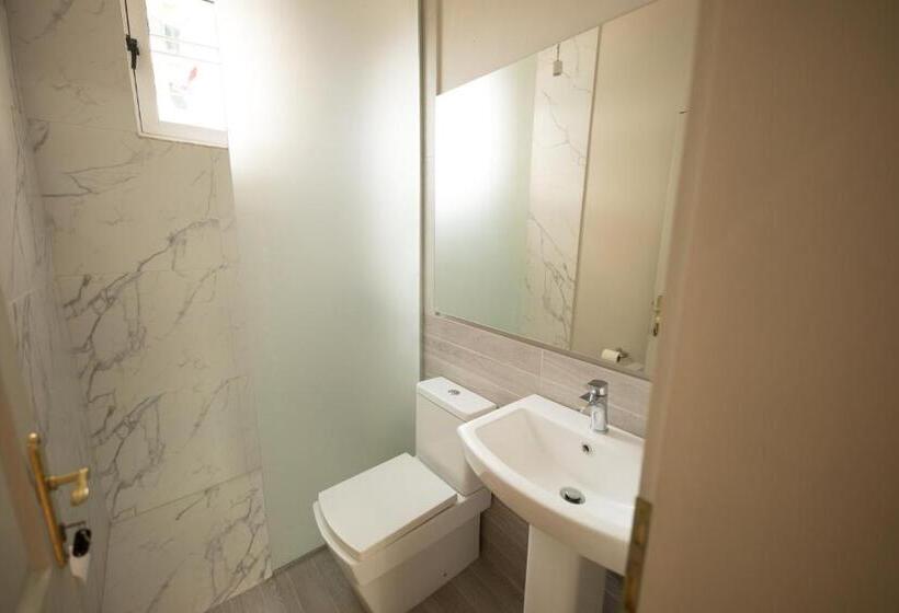 הוסטל Mosaic Home