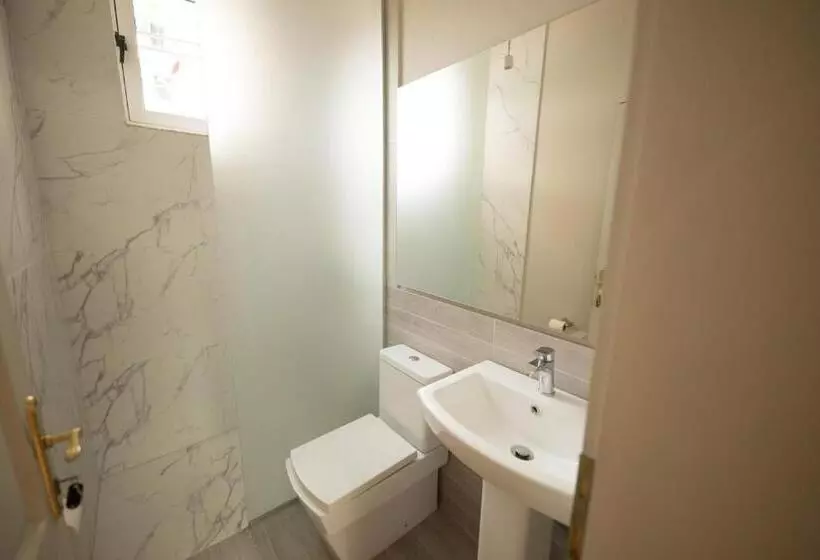 هاستل Mosaic Home