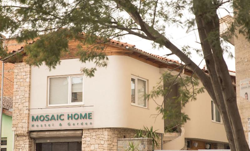 הוסטל Mosaic Home
