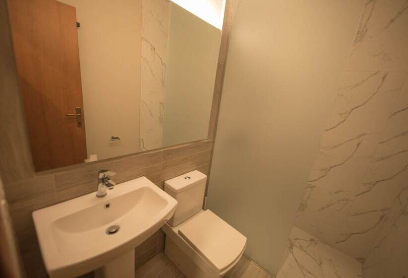 הוסטל Mosaic Home