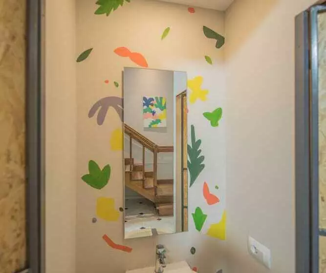 هاستل Mosaic Home