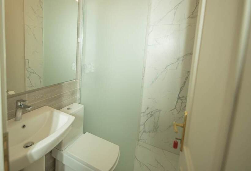 הוסטל Mosaic Home