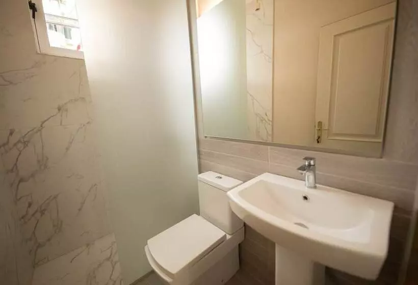 هاستل Mosaic Home