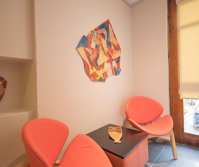 הוסטל Mosaic Home