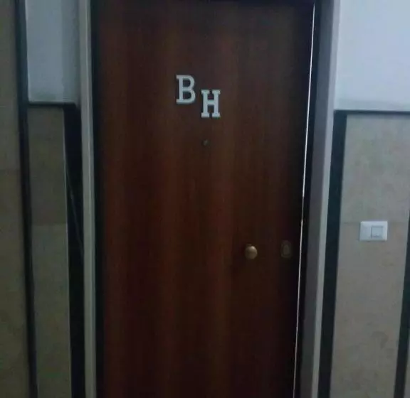 تختخواب و صبحانه Beauty House