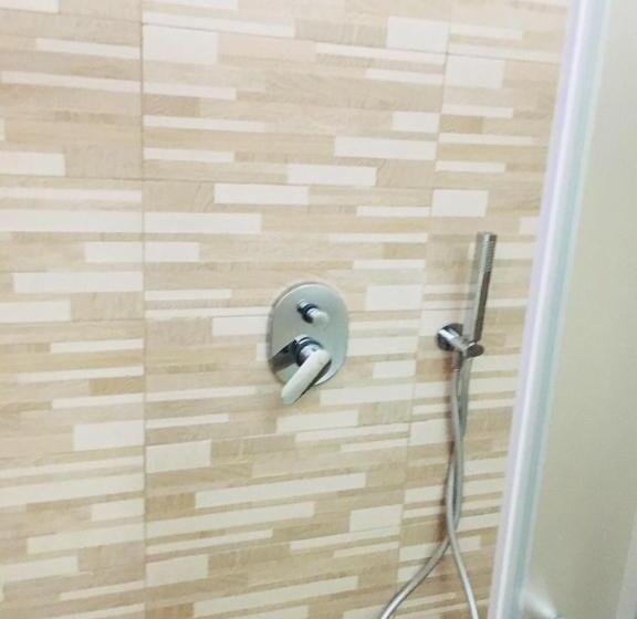 تختخواب و صبحانه Beauty House