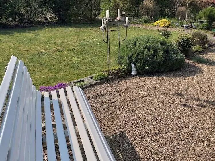 Aamiaismajoitus (B&B) Haus Schnucke