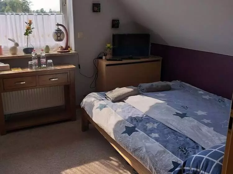 Aamiaismajoitus (B&B) Haus Schnucke