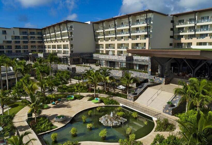 Dreams Natura Resort & Spa All Inclusive