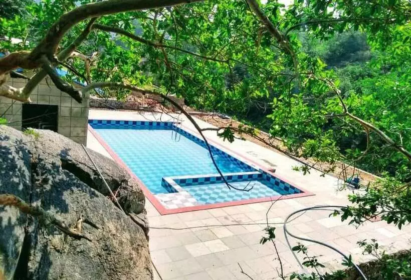 Hotelli Kumbhal Palace And Resort