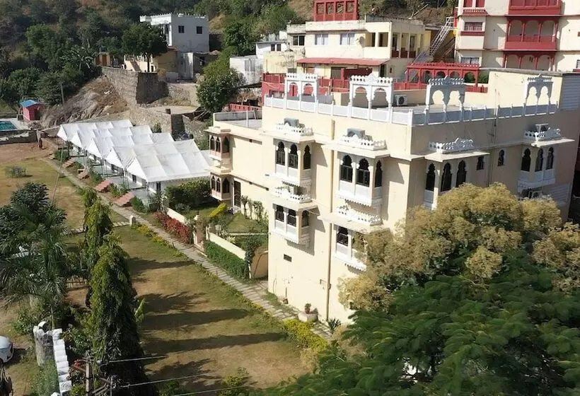 Hotelli Kumbhal Palace And Resort