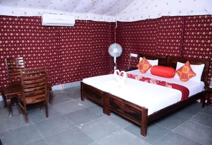 Hotelli Kumbhal Palace And Resort