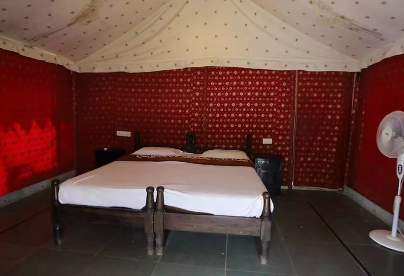 Hotelli Kumbhal Palace And Resort