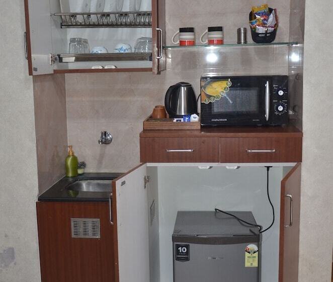 فندق Maharani Regency