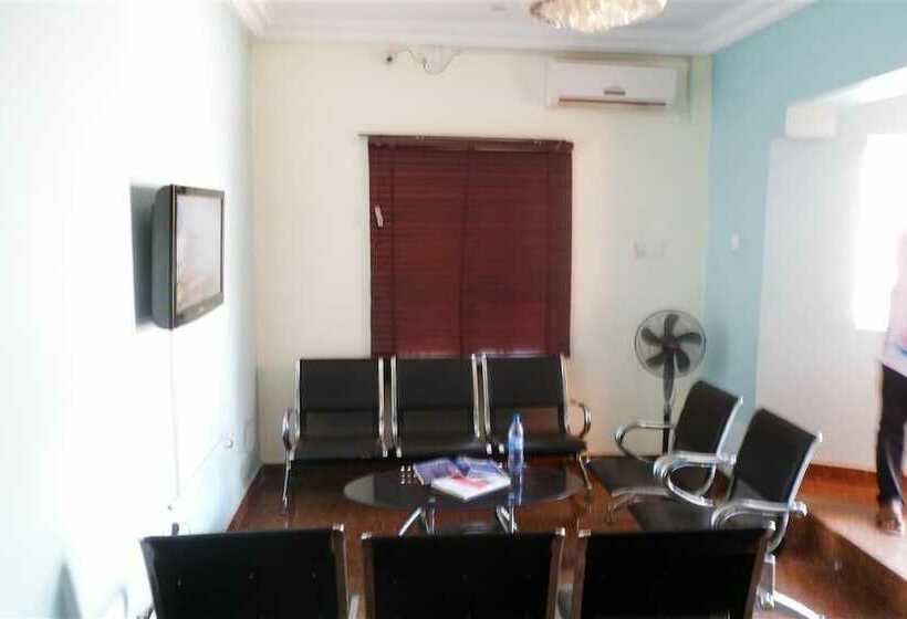 هتل Orange Groove