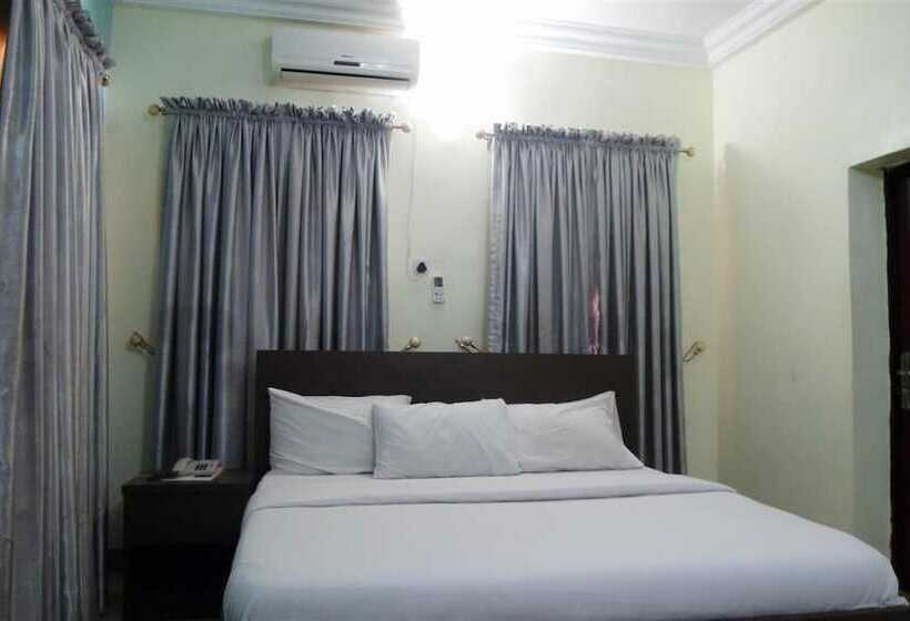 هتل Orange Groove