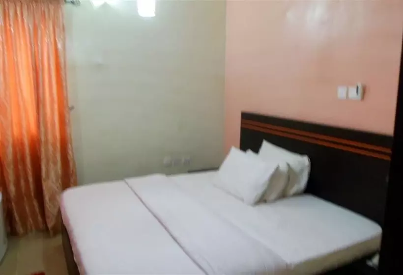 هتل Orange Groove