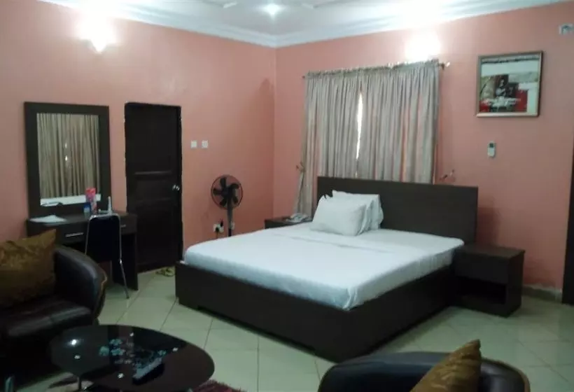 هتل Orange Groove