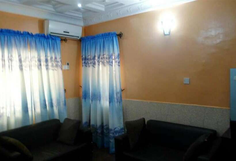 هتل Orange Groove