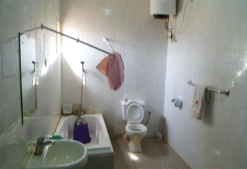 هتل Orange Groove