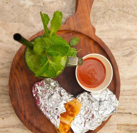 فندق Pushkar Vela Resort