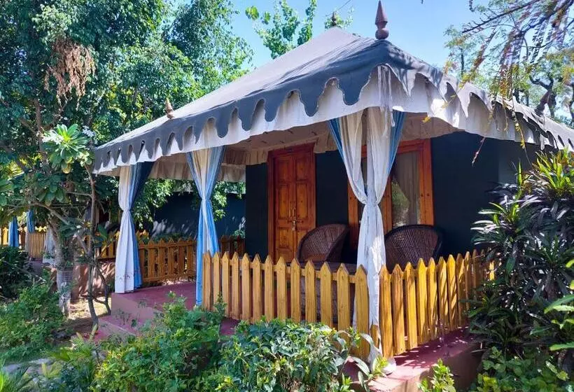 ホテル Pushkar Vela Resort
