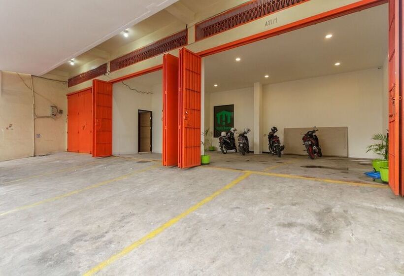 בית מלון כפרי Reddoorz Near Ap Pettarani 3