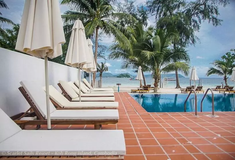 Hotelli Scarlet Sails Resort