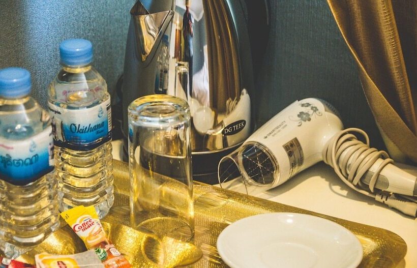 בית מלון כפרי Scarlet Sails Resort