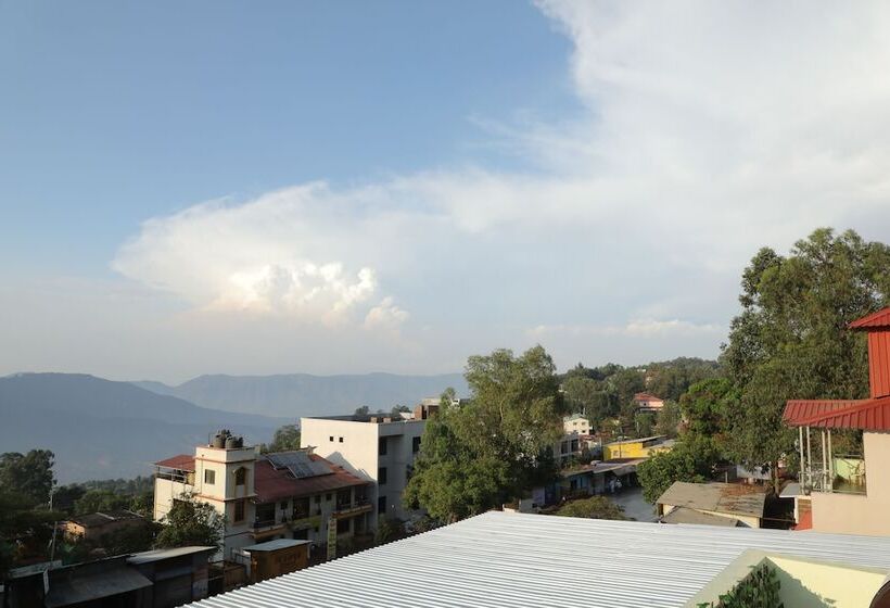 בית מלון כפרי The Lavin Valley