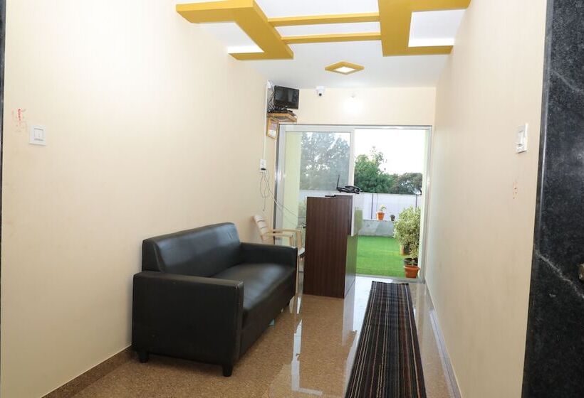 בית מלון כפרי The Lavin Valley