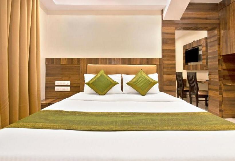 Hotell Treebo Trip R K