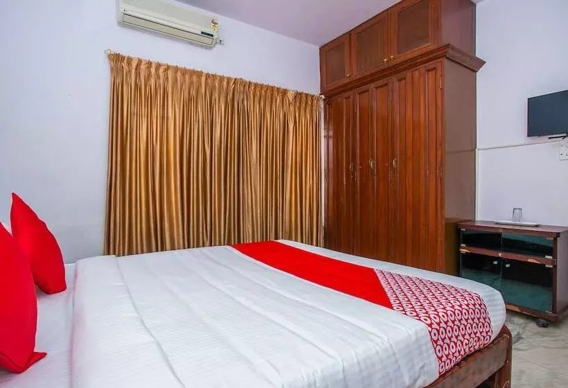 Hotel Uv Comforts By Oyo Rooms
