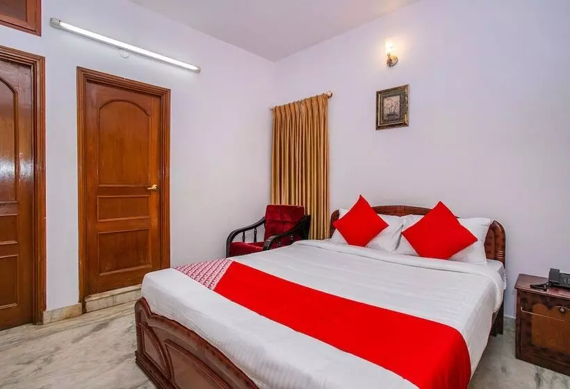 Hotel Uv Comforts By Oyo Rooms