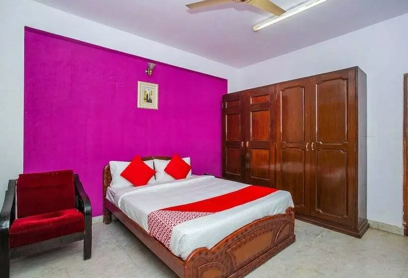 Hotel Uv Comforts By Oyo Rooms