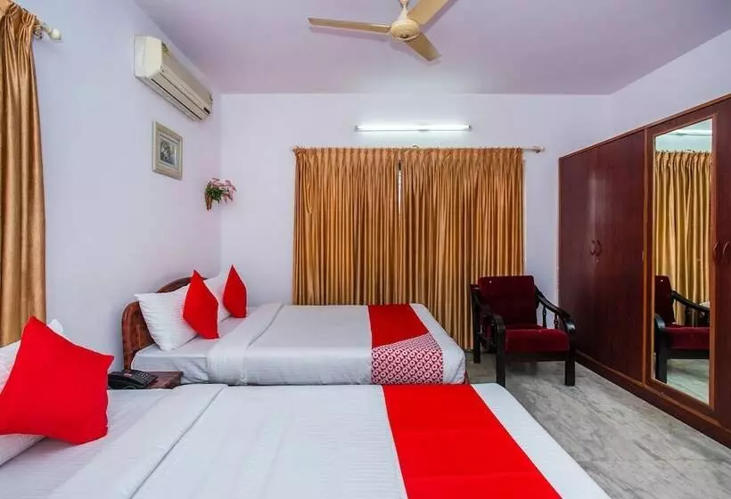 Hotel Uv Comforts By Oyo Rooms