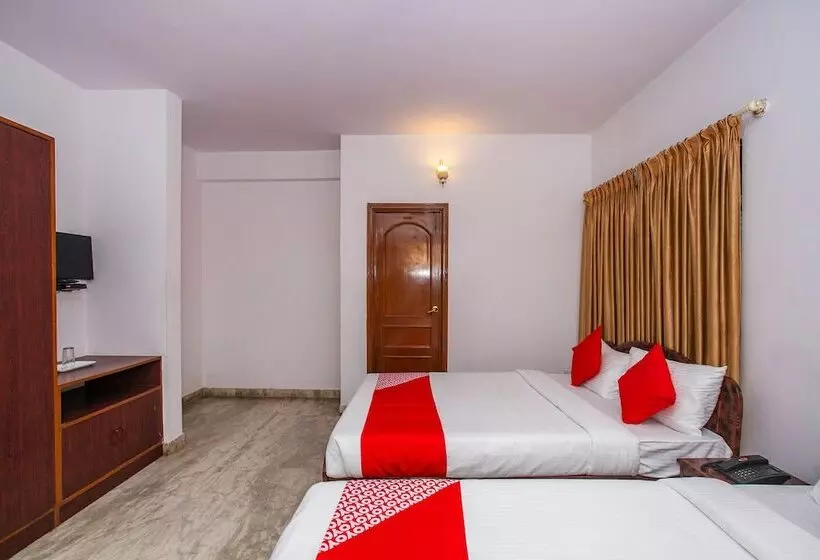 Hotel Uv Comforts By Oyo Rooms