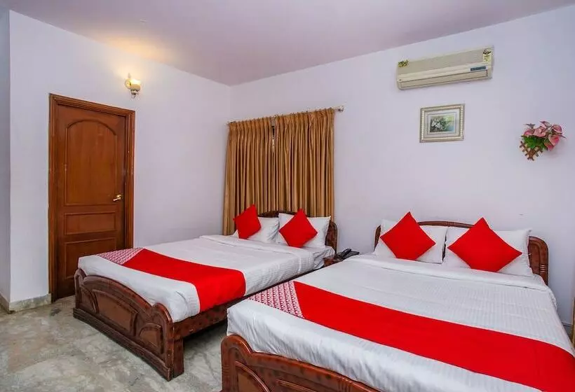 Hotel Uv Comforts By Oyo Rooms