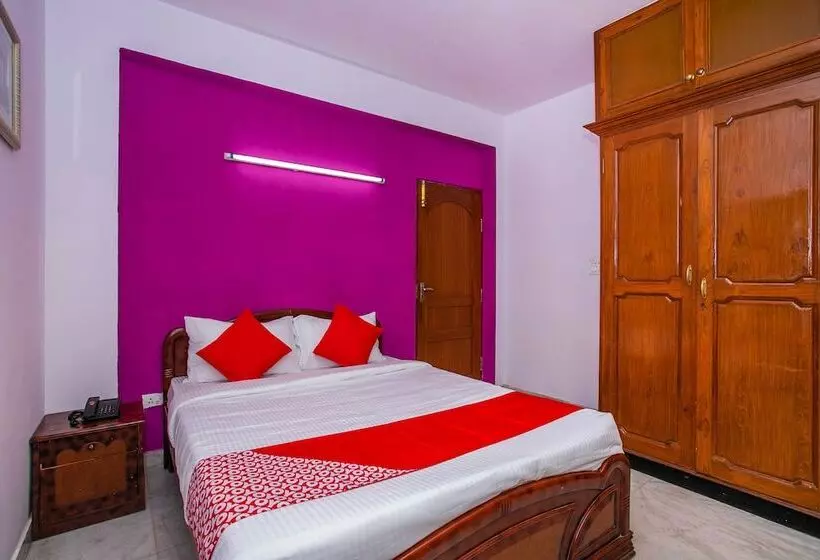 Hotel Uv Comforts By Oyo Rooms