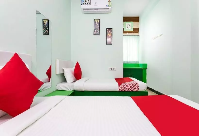 Oyo 24109 Hotel Santushti