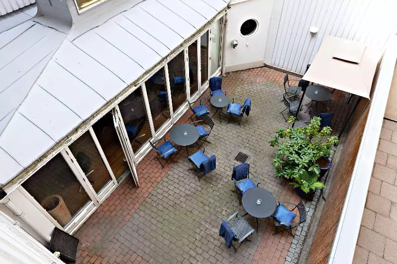 Center Hotel- Sure Hotel by Best Western Center