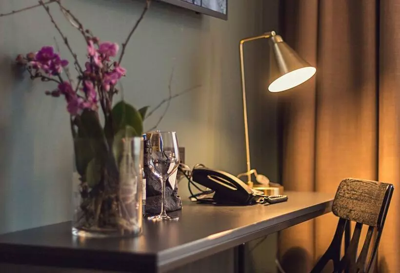 فندق Best Western Plus Hus 57