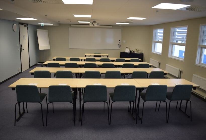 هتل Good Morning+ Halmstad