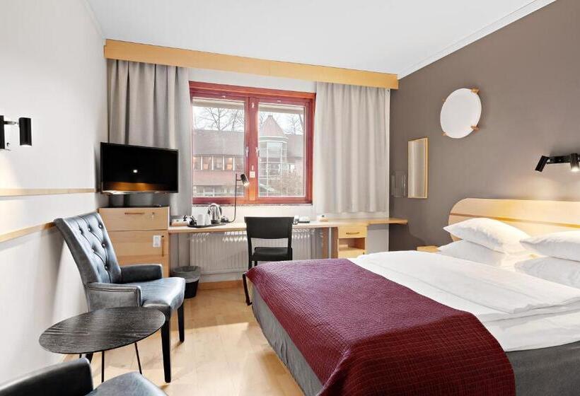 בית מלון כפרי L Heden   Bw Signature Collection