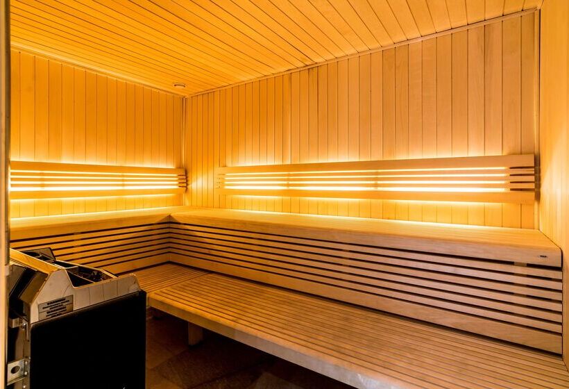 هتل Scandic Stortorget