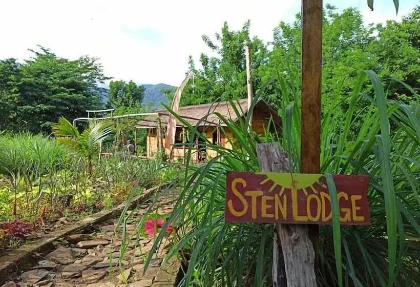 ベッドアンドブレックファースト Sten Lodge Eco Homestay