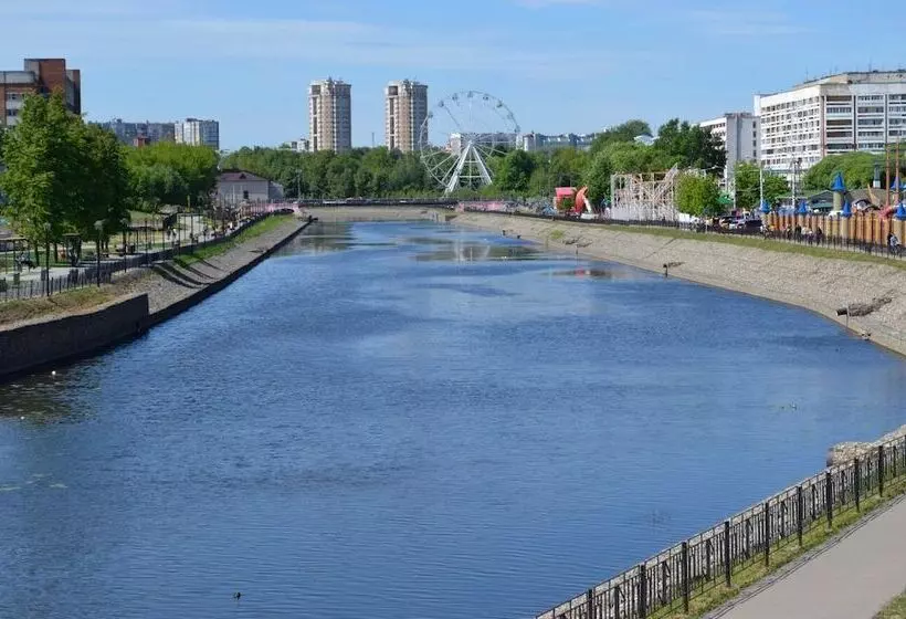 ホテル Amaks Tourist