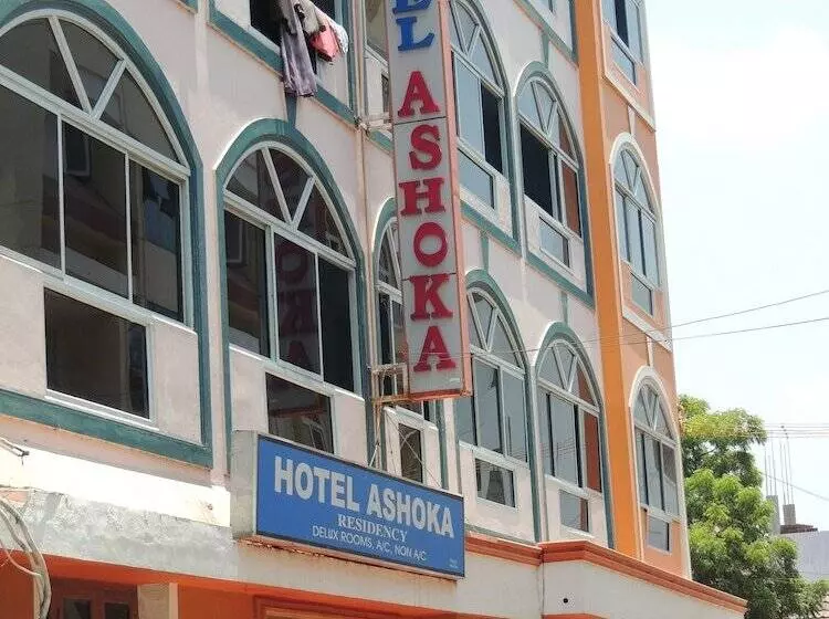 ホテル Ashoka