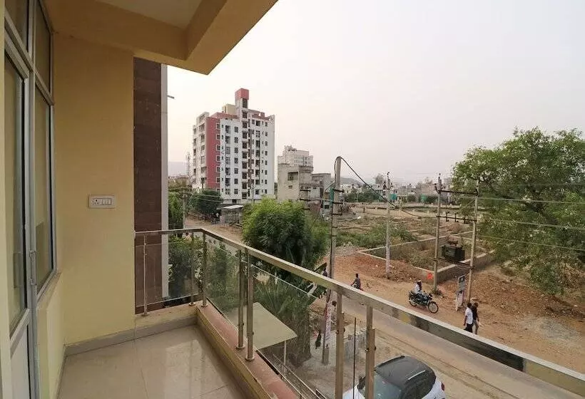 ホテル Atithi Inn By Oyo Rooms